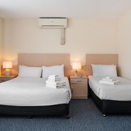 Adelaide Granada Motor Inn Luaran gambar