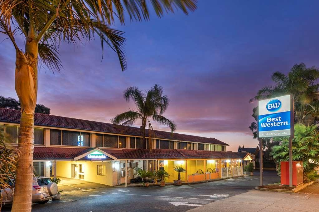 Adelaide Granada Motor Inn Luaran gambar