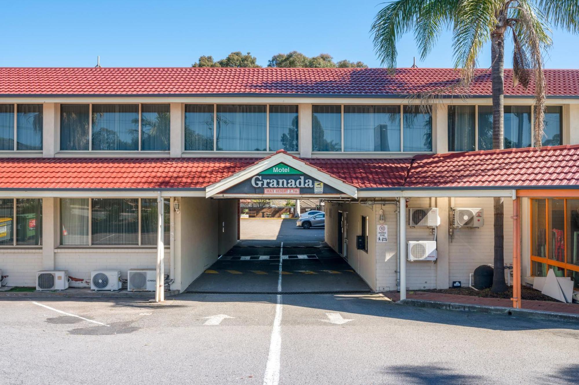 Adelaide Granada Motor Inn Luaran gambar