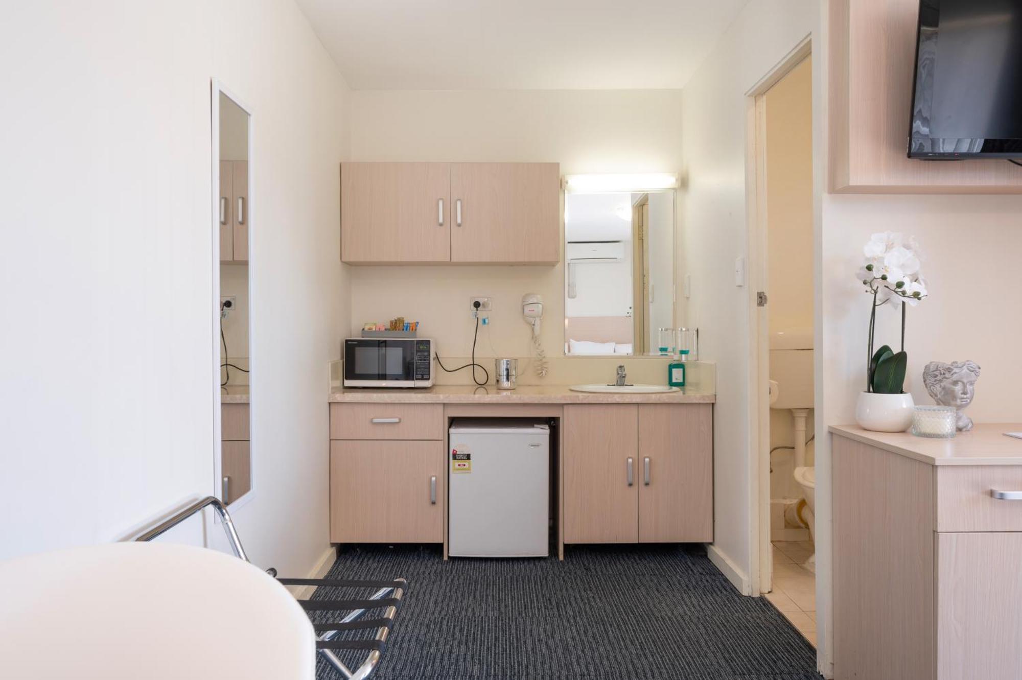 Adelaide Granada Motor Inn Luaran gambar